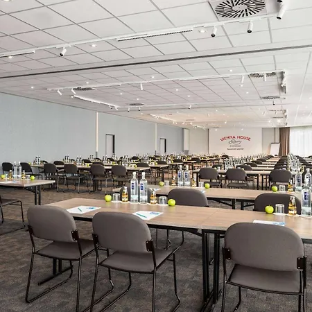 Sunday Hotel Frankfurt Airport Kelsterbach-3
